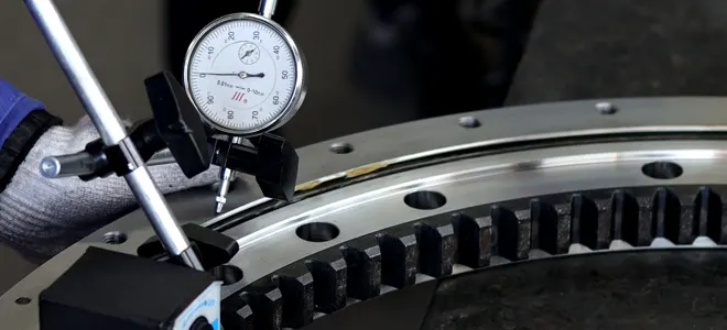 Slewing bearing accuracy testing